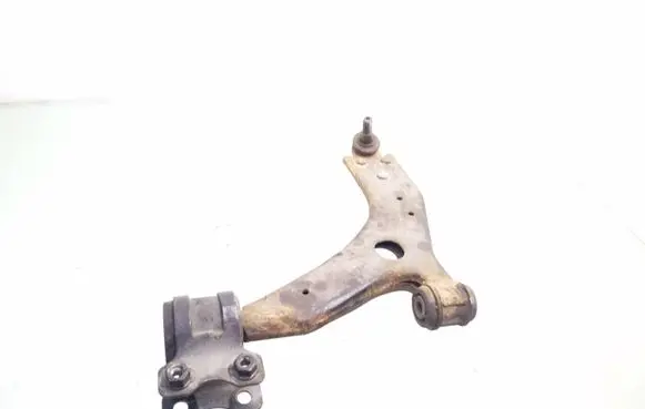 Volvo C30 Front lower control arm/wishbone