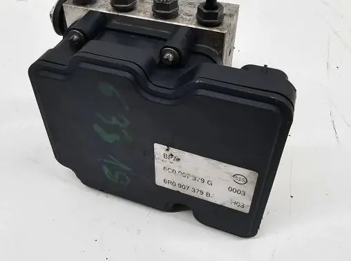 Skoda Fabia Mk3 (NJ) ABS Pump 6C0907379G