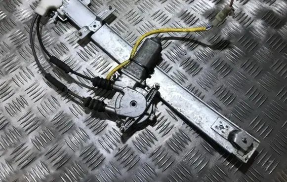KIA Sephia Sliding door window regulator with motor