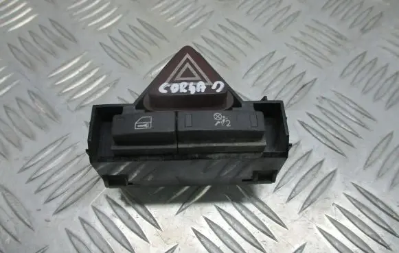 Opel Corsa D Hazard warning light relay 