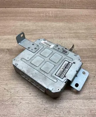 Mazda 626 Engine control unit/module ECU GA2A67650 93M202085