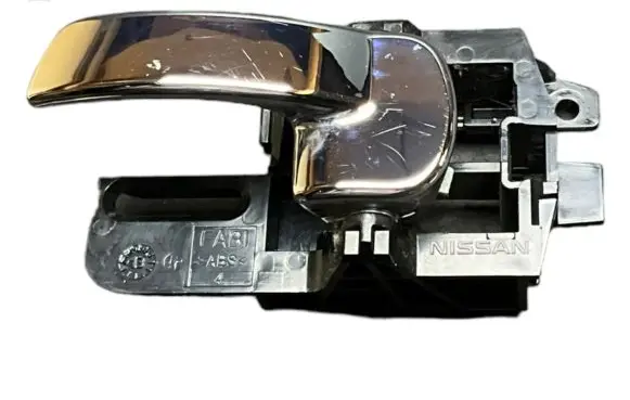 Nissan Qashqai Front door interior handle 80671 8449