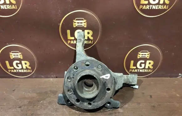 Opel Astra H Front wheel hub spindle knuckle