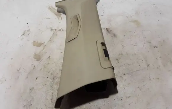 Volvo XC60 (B) pillar trim (top) 30721220