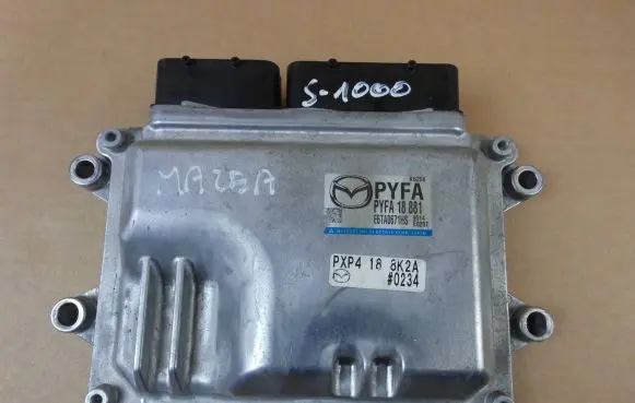 Mazda CX-5 II Engine control unit/module PYFA18881 PYFA