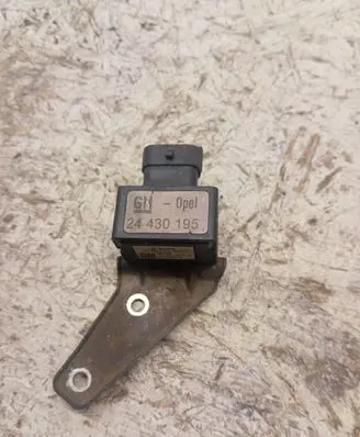 Opel Signum Sensor 002455008000 9570930003