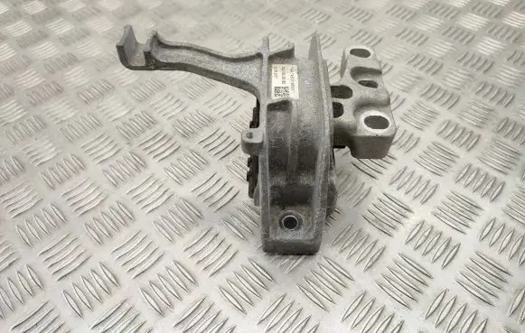 Audi Q2 - Engine mount bracket 5Q0199262BE