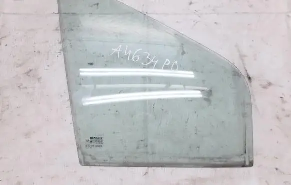 Renault Scenic I Front door vent window glass four-door 