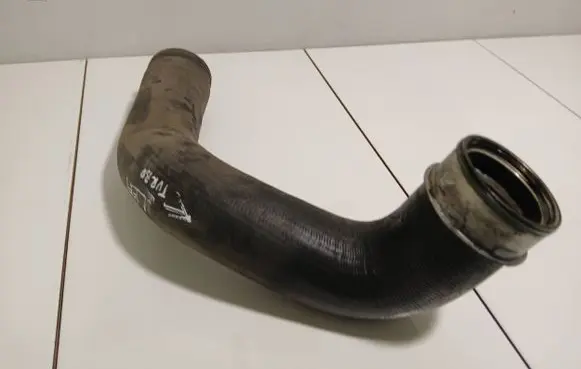 Mercedes-Benz ML W164 Intercooler hose/pipe