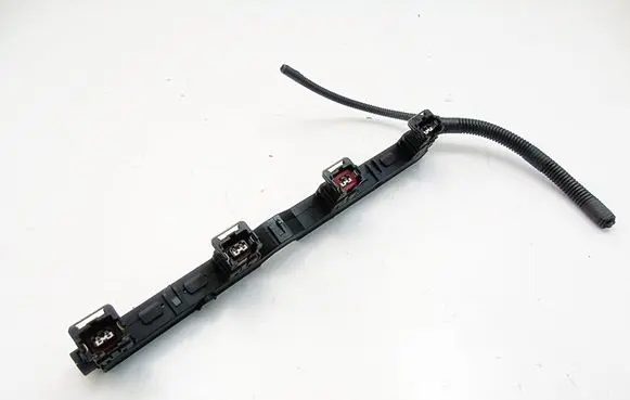 Ford Fiesta I Fuel injector wires 98AG-14A390-LB