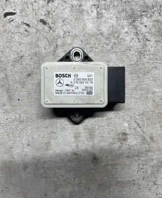Mercedes-Benz E W211 ESP acceleration yaw rate sensor 0265005623 A2165420018