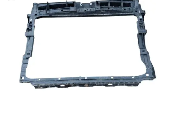 Volkswagen Tiguan Radiator support slam panel 5NA805588K