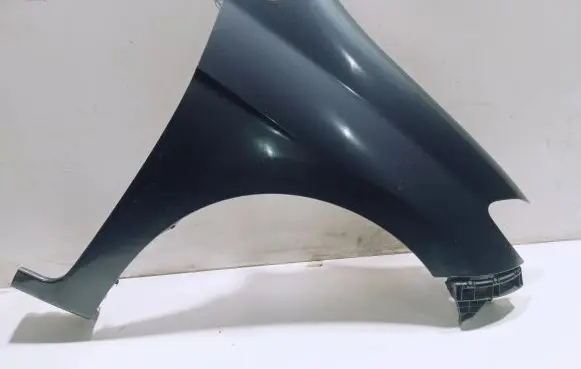 Honda FR-V Fender