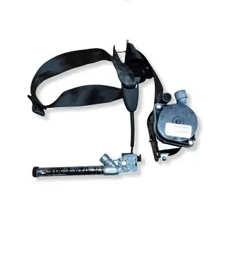 Ford Focus Front seatbelt DM5161294D
