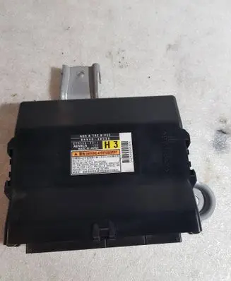 Lexus RX 450H ABS control unit/module 8954048500 0795004211
