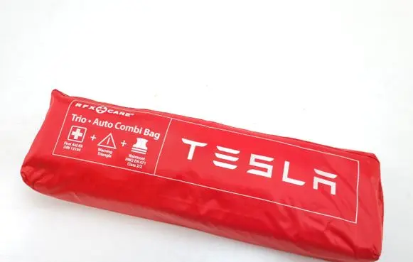 Tesla Model S First aid kit 13164