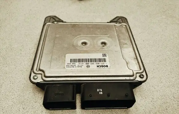 BMW X5 E70 Engine control unit/module 0273011034 1277022263 101110