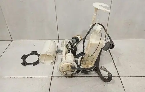 Chevrolet Corvette C6 In-tank fuel pump 19420858