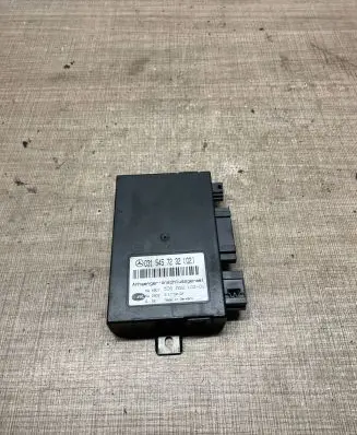 Mercedes-Benz C W203 Tow bar trailer control unit/module A0315457232 5DS00810201