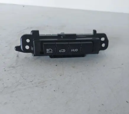 Lexus RX 450H A set of switches 75H350