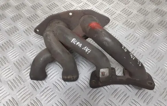 Alfa Romeo 147 Exhaust manifold