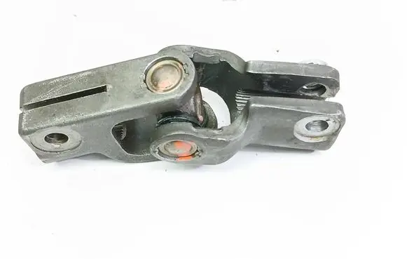Toyota Avensis T250 Steering column universal joint 