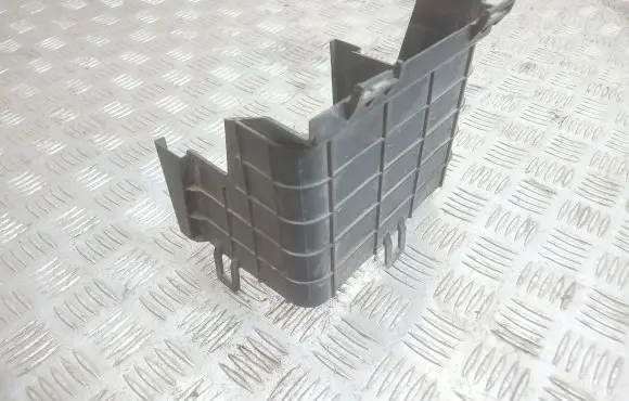 Skoda Octavia Mk2 (1Z) Battery tray heat shield 1K0915336B