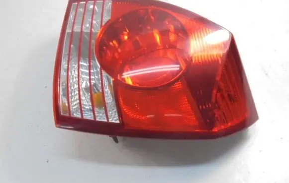 Hyundai Elantra Rear/tail lights
