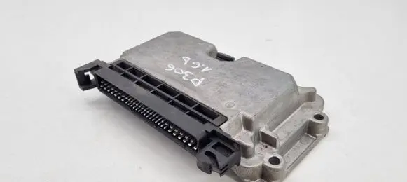 Peugeot 306 Engine control unit/module 9630986780 0261204717