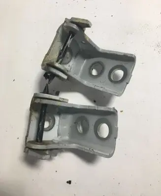 Peugeot 2008 I Front door hinge set 