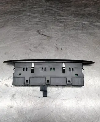 Mercedes-Benz E W211 Parking PDC sensor display screen A0015421523