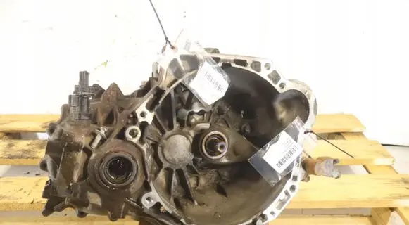 Hyundai i30 Manual 5 speed gearbox T9J5G