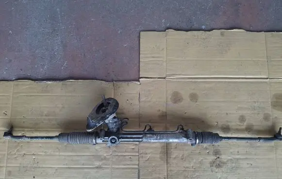 Ford Mondeo Mk III Steering rack 1S7C3200AE RF1S7C3550AA