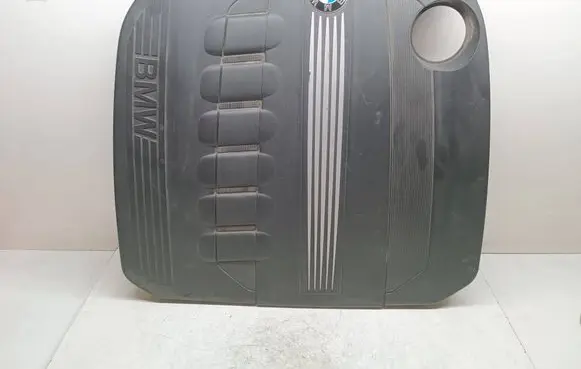 BMW 5 F10 F11 Engine cover (trim) 7800575 13717800575
