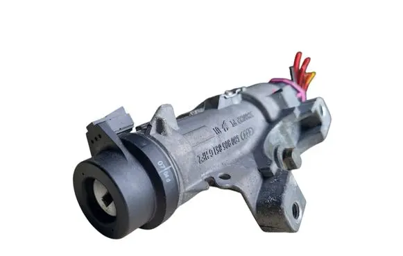 Volkswagen PASSAT B5.5 Ignition lock 4B0905851G