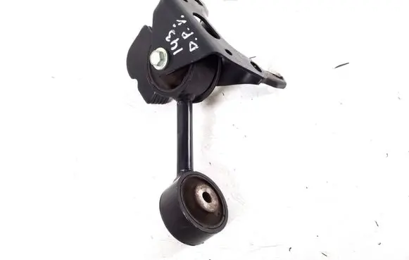 Lexus RX 330 - 350 - 400H Engine mount bracket 12363-20130