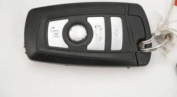 BMW 5 F10 F11 Ignition key/card 9259721