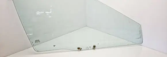 Volvo S40, V40 Front door window glass four-door