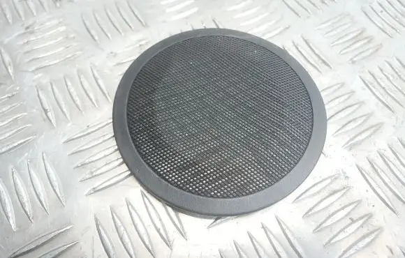 BMW 1 E82 E88 Front door speaker cover trim 6975342