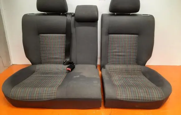 Volkswagen Polo IV 9N3 Rear seat 