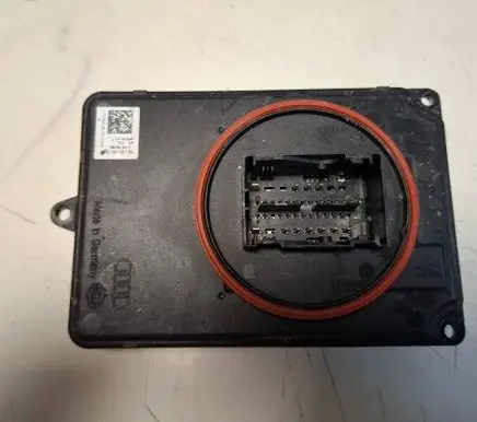 Audi Q3 F3 Headlight ballast module Xenon 4k0941591bg