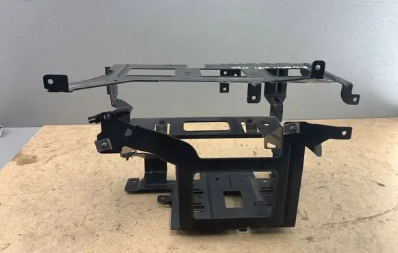 BMW 3 E90 E91 Sound amplifier holder/bracket 6945074 65156945074 6945073