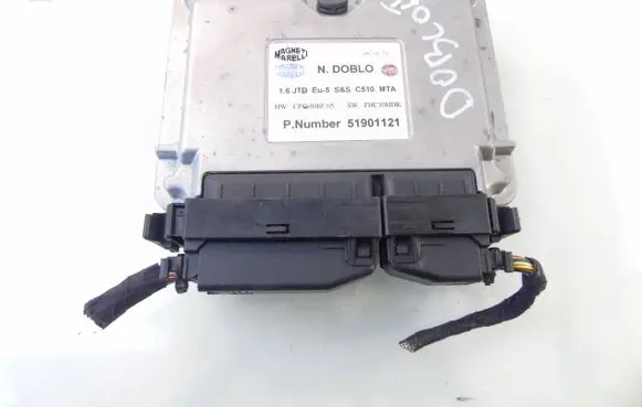 Fiat Doblo Engine control unit/module 51901121