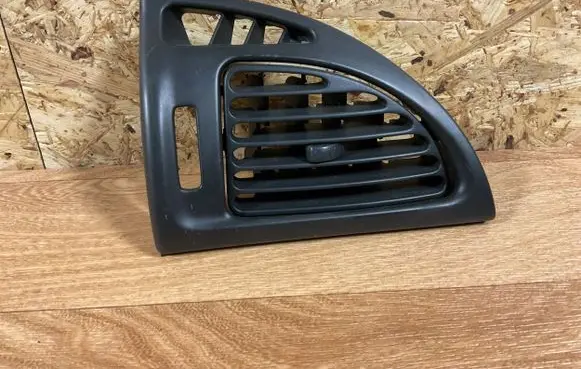 Citroen C5 Dashboard side air vent grill/cover trim 99024454