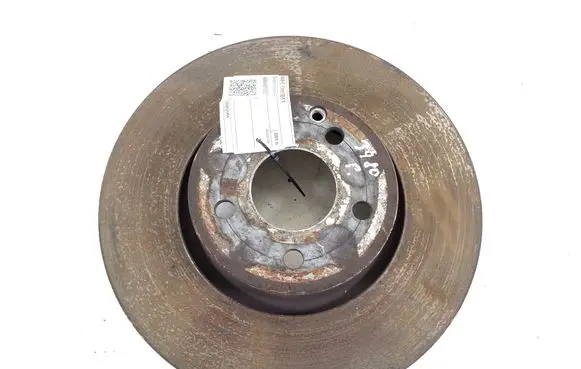 Mercedes-Benz C W204 Front brake disc A0004211212