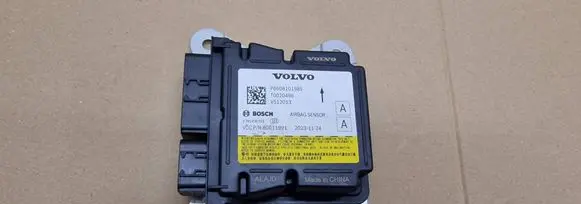 Volvo EX30 Airbag deployment crash/impact sensor P6608101985 T0020496 0285020553