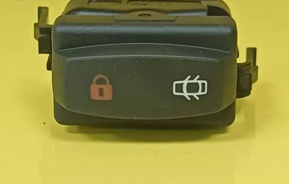 Renault Laguna II Central locking switch button 26488