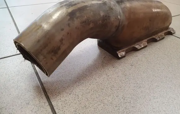 Exhaust manifold