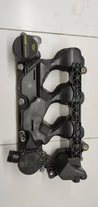 Ford Focus Rocker cam cover 9827624180