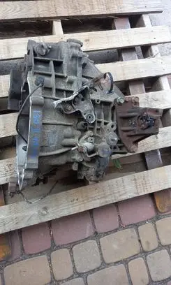 Hyundai i30 Manual 5 speed gearbox WJJ6
